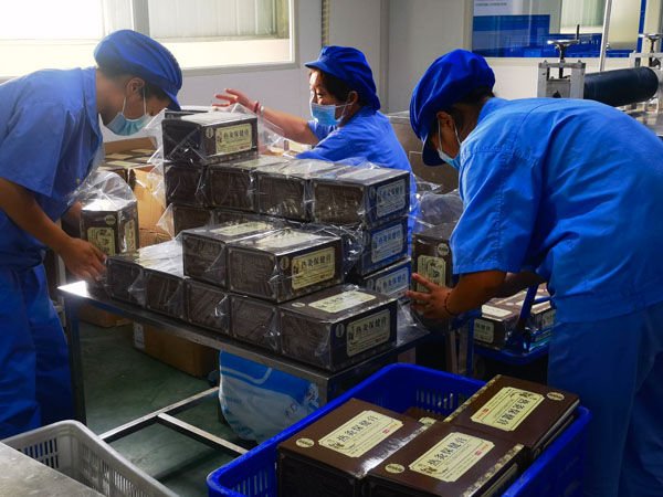 找膏藥代加工廠做加工貼牌和自己制作膏藥有什么區別? 找膏藥代加工廠做加工貼牌和自己制作膏藥有什么區別?